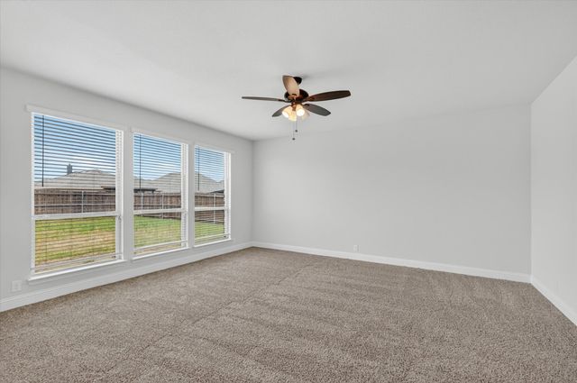 3918 Holly Springs Lane, Kaufman, TX 75142