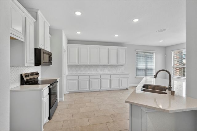 3918 Holly Springs Lane, Kaufman, TX 75142