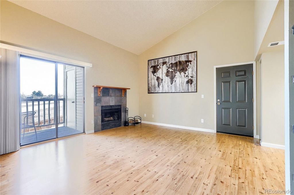 9680 Brentwood Way 208, Broomfield, CO 80021