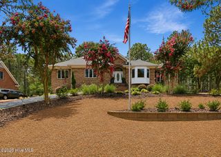 268 Longleaf Drive, West End, NC 27376