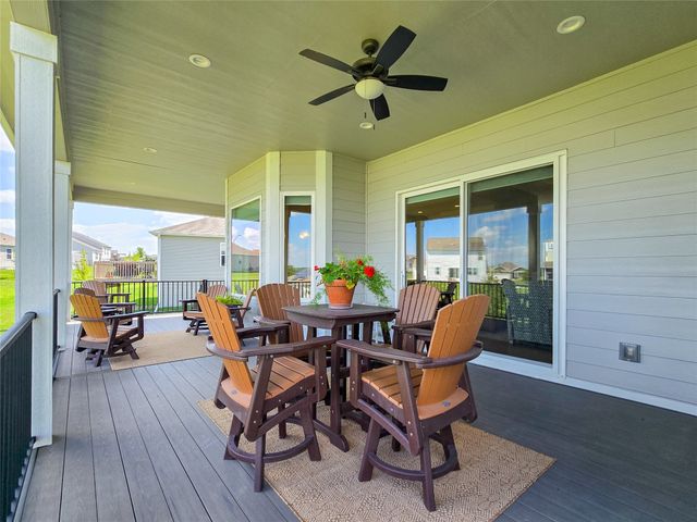 1727 Roebling Road, Adel, IA 50003