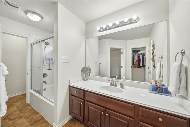 6810 Appomattox Drive, College Station, TX 77845