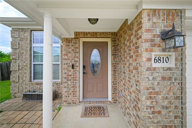6810 Appomattox Drive, College Station, TX 77845