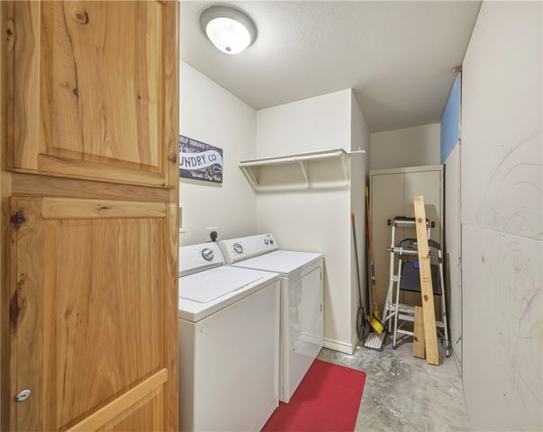 6810 Appomattox Drive, College Station, TX 77845