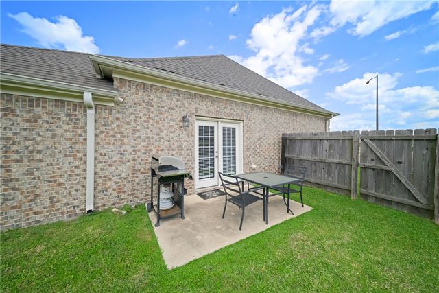 6810 Appomattox Drive, College Station, TX 77845