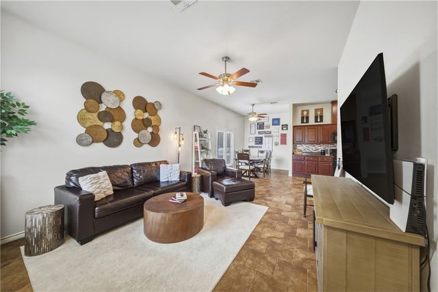 6810 Appomattox Drive, College Station, TX 77845