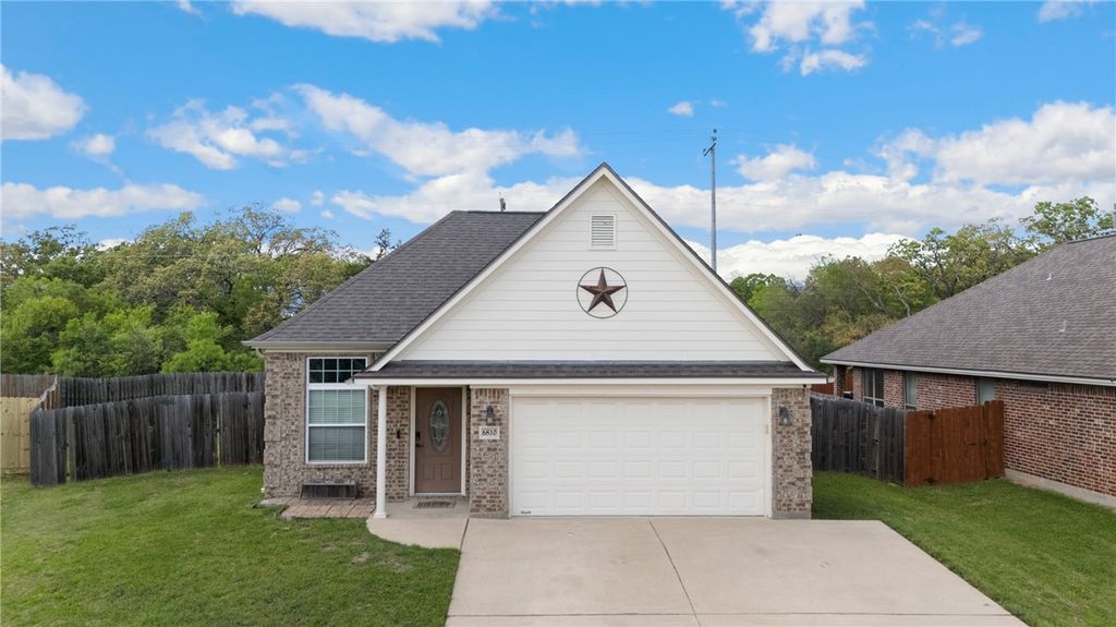 6810 Appomattox Drive, College Station, TX 77845