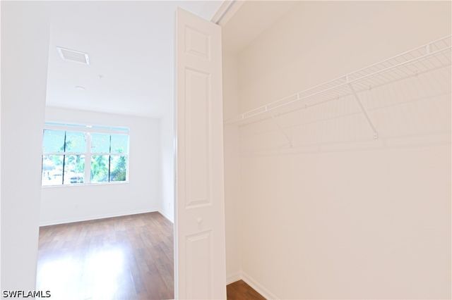 1395 Mariposa CIR 104, Naples, FL 34105