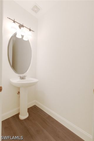 1395 Mariposa CIR 104, Naples, FL 34105