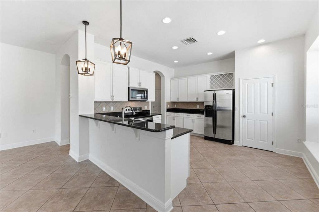 Image 8 of property listing at 7314 S SAINT PATRICK STREET, Tampa, FL 33616