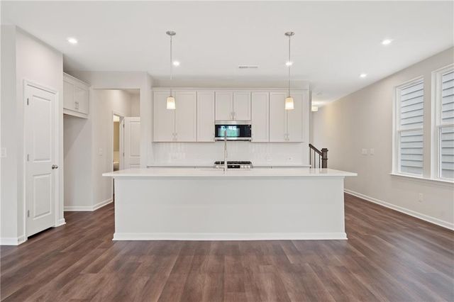 744 Smokey Quartz Way, Kennesaw, GA 30144