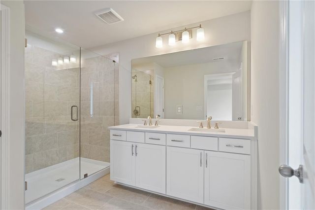 744 Smokey Quartz Way, Kennesaw, GA 30144