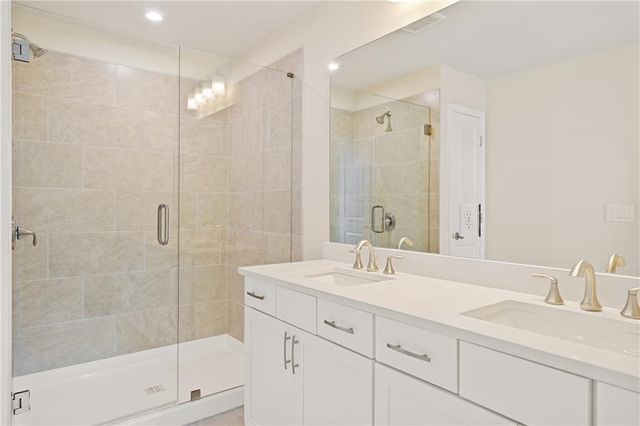 744 Smokey Quartz Way, Kennesaw, GA 30144