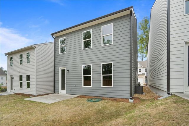 744 Smokey Quartz Way, Kennesaw, GA 30144