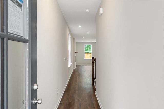 744 Smokey Quartz Way, Kennesaw, GA 30144