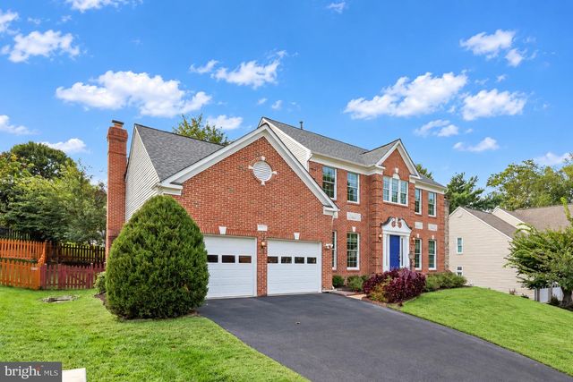 7912 BRACKSFORD CT, Fairfax Station, VA 22039