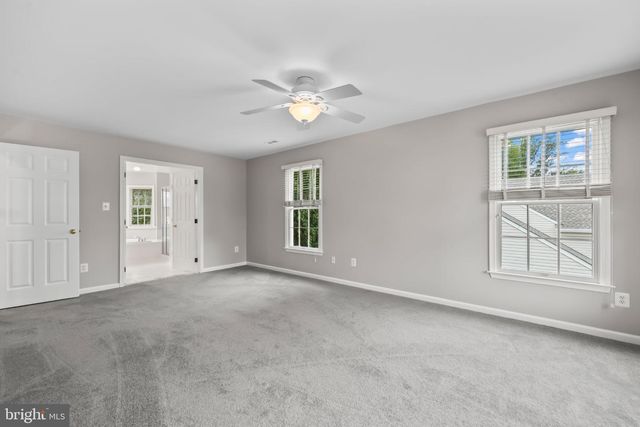 7912 BRACKSFORD CT, Fairfax Station, VA 22039