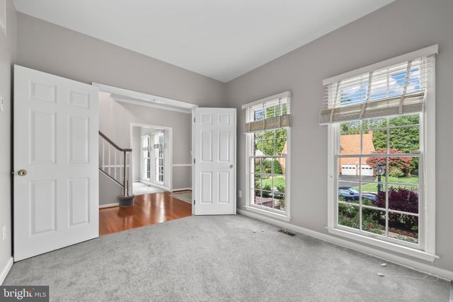 7912 BRACKSFORD CT, Fairfax Station, VA 22039