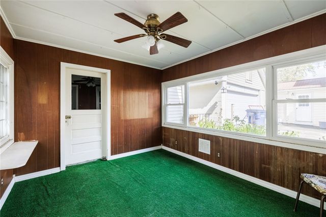 147 Hilltop Road, Greece, NY 14616