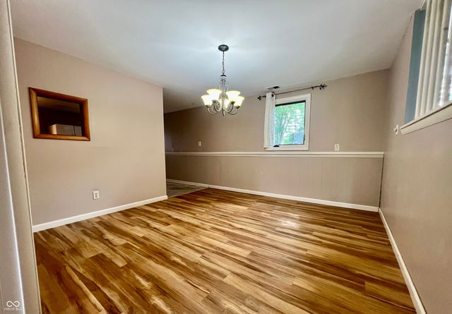 3023 Fairlawn Drive, Columbus, IN 47203