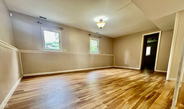 3023 Fairlawn Drive, Columbus, IN 47203