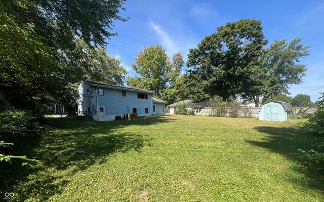 3023 Fairlawn Drive, Columbus, IN 47203