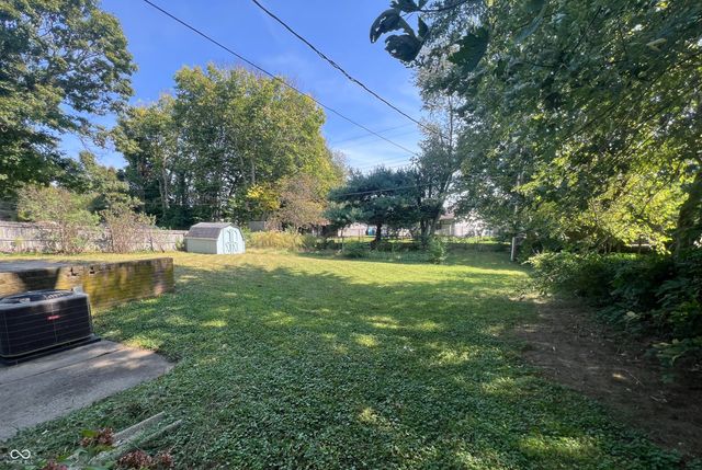 3023 Fairlawn Drive, Columbus, IN 47203