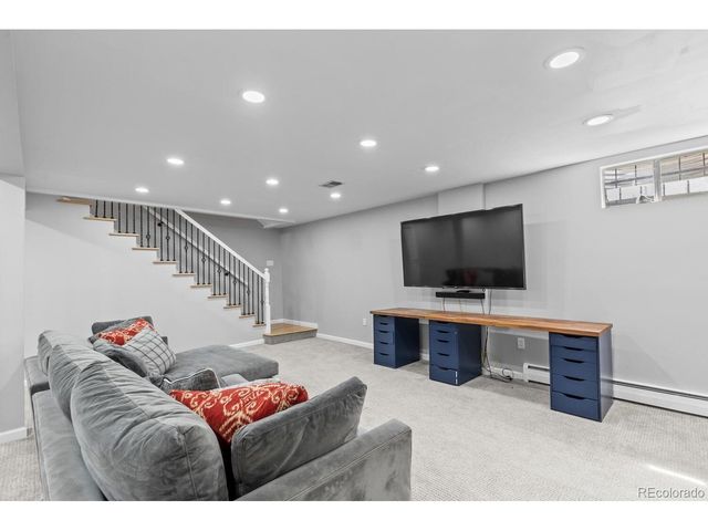 3692 S Newport Way, Denver, CO 80237