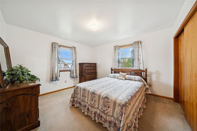 2133 Knox Avenue, Latrobe, PA 15650