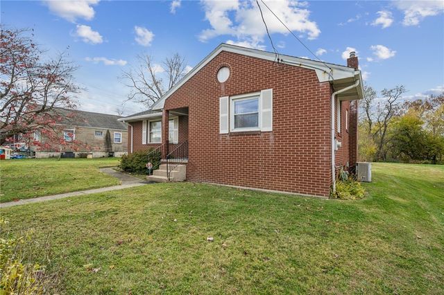2133 Knox Avenue, Latrobe, PA 15650