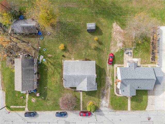 2133 Knox Avenue, Latrobe, PA 15650