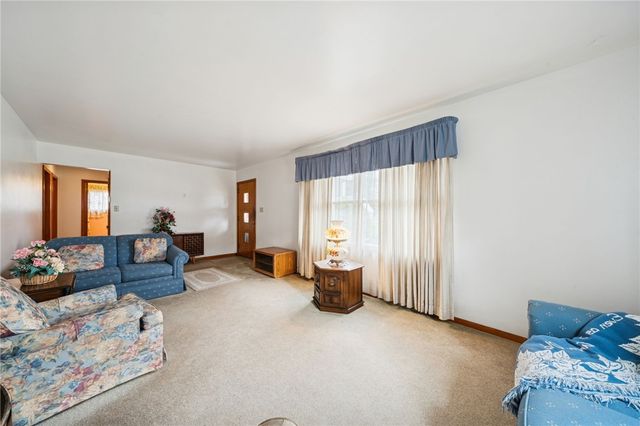 2133 Knox Avenue, Latrobe, PA 15650