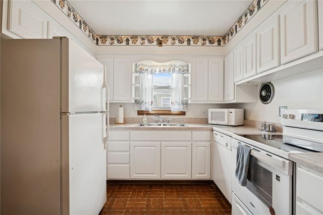 2133 Knox Avenue, Latrobe, PA 15650