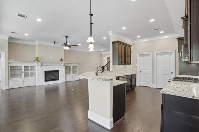 5438 Zephyr Lane, Willis, TX 77318