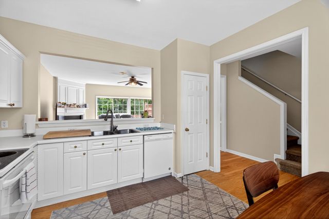 7252 Highway 70 S Apt 503, Nashville, TN 37221
