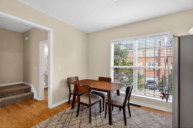 7252 Highway 70 S Apt 503, Nashville, TN 37221