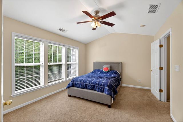 7252 Highway 70 S Apt 503, Nashville, TN 37221