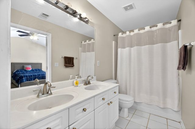 7252 Highway 70 S Apt 503, Nashville, TN 37221