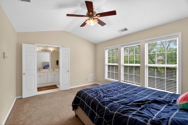 7252 Highway 70 S Apt 503, Nashville, TN 37221