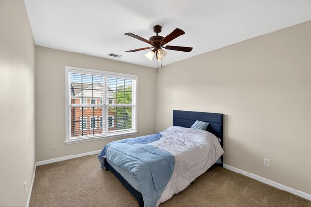 7252 Highway 70 S Apt 503, Nashville, TN 37221