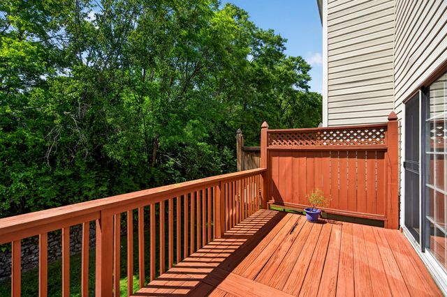 7252 Highway 70 S Apt 503, Nashville, TN 37221