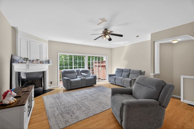 7252 Highway 70 S Apt 503, Nashville, TN 37221