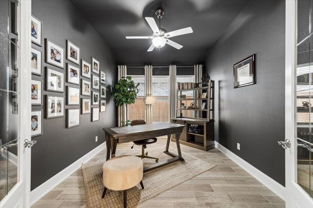 10523 Winding Arbor Court, Cypress, TX 77433
