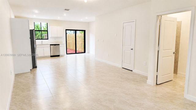 1381 NE 4th Avenue 1381, Florida City, FL 33034