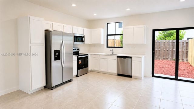 1381 NE 4th Avenue 1381, Florida City, FL 33034