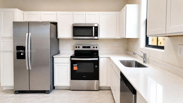 1381 NE 4th Avenue 1381, Florida City, FL 33034