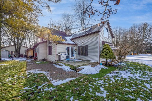 9158 Elmwood Court 185, Morton Twp, MI 49346