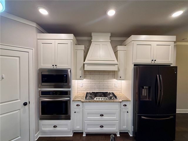 710 Oakley Street, Pea Ridge, AR 72751