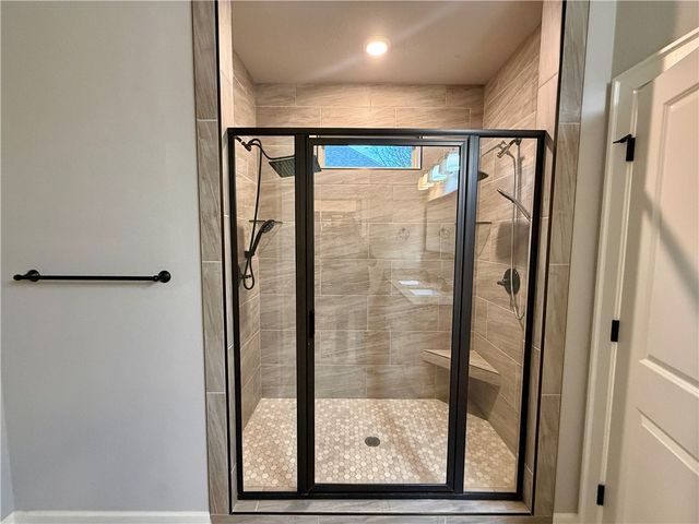 710 Oakley Street, Pea Ridge, AR 72751