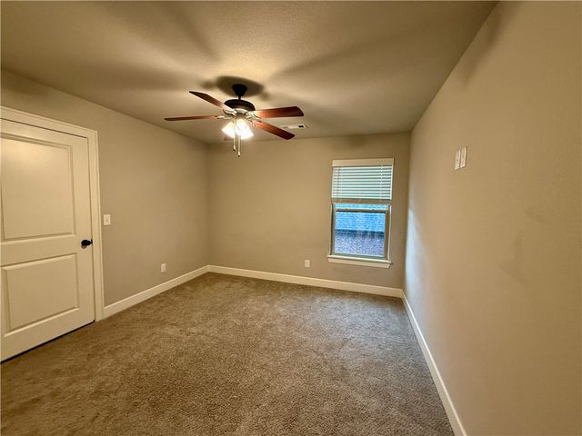 710 Oakley Street, Pea Ridge, AR 72751